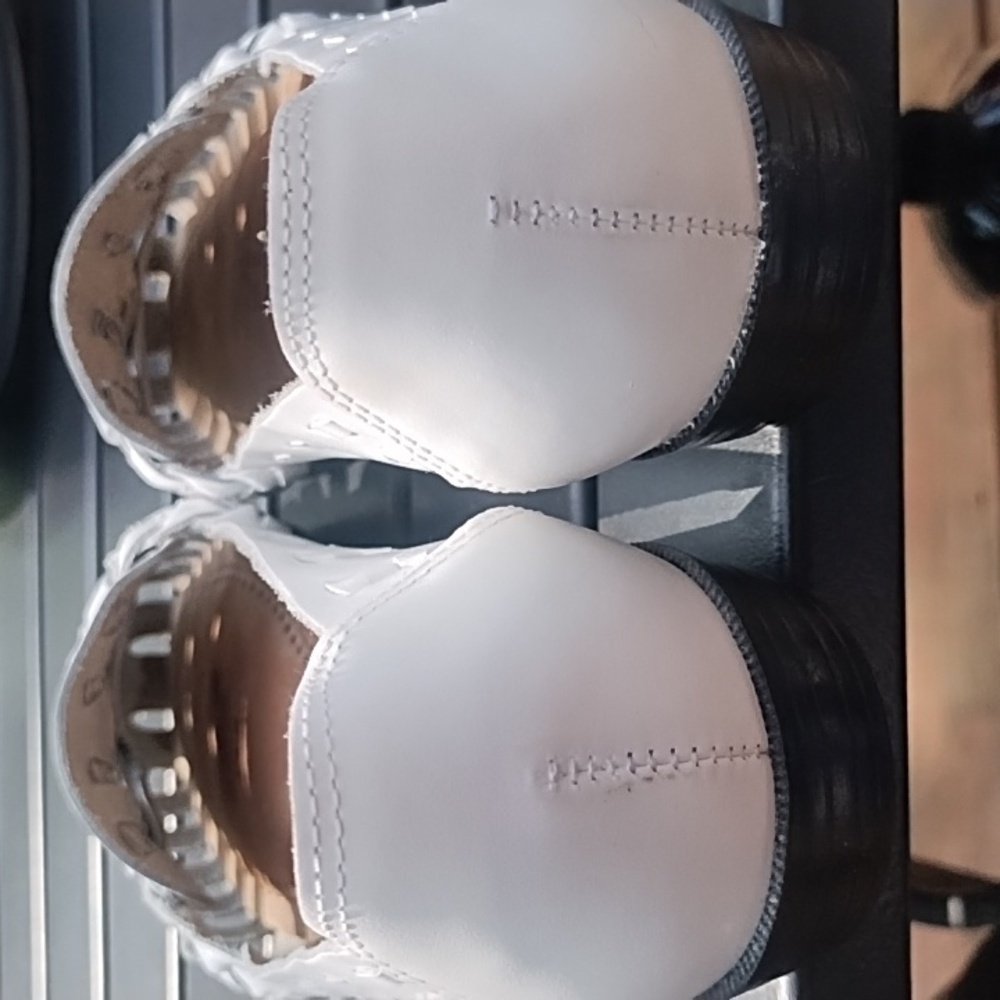 Predictions White Woven Flats - Picture 4 of 6